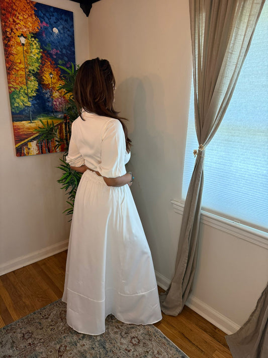 Cropped Top and a flowing Maxi Skirt