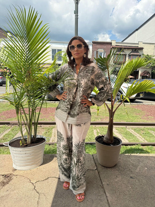 Tropical Set