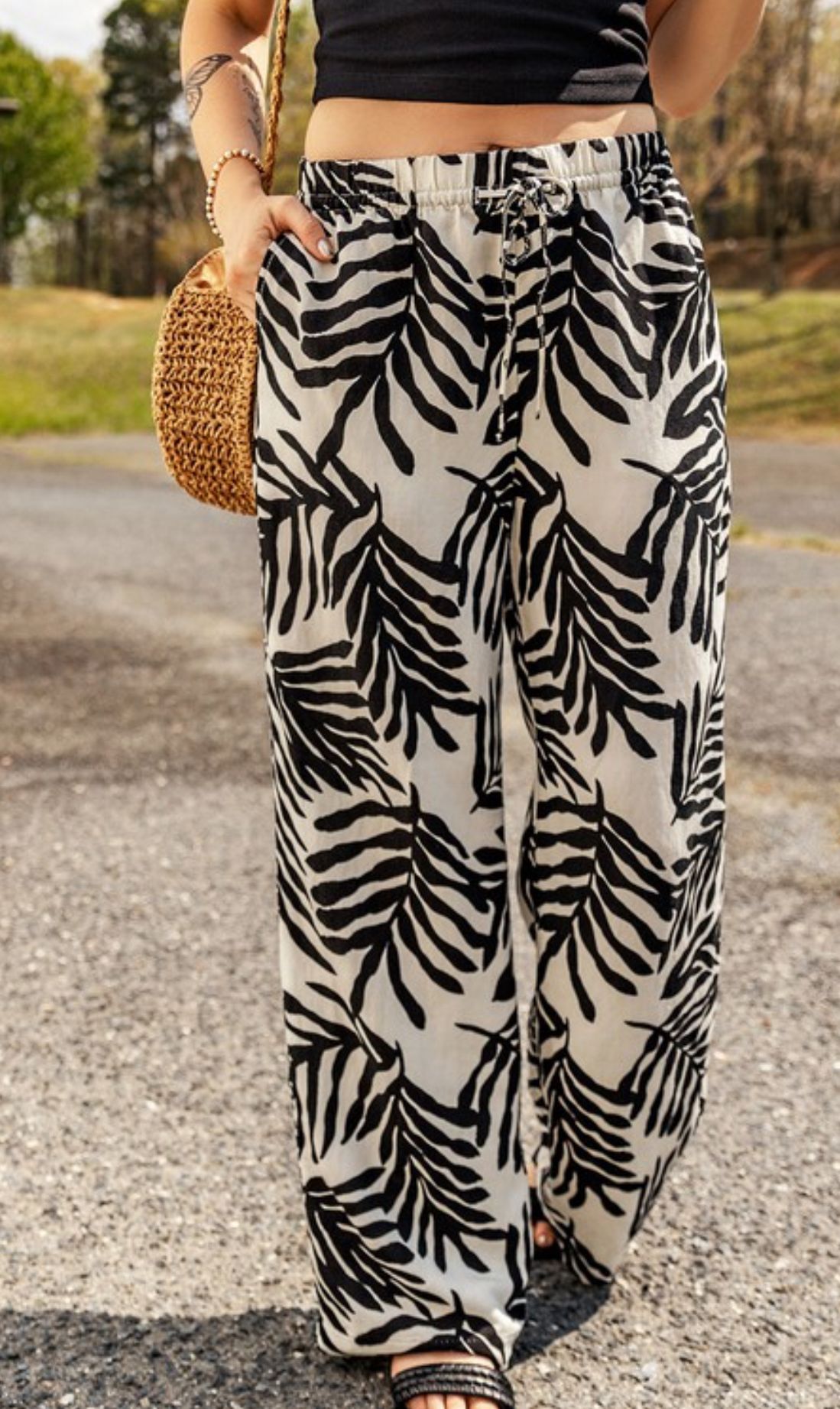 Tropical Leafy Print